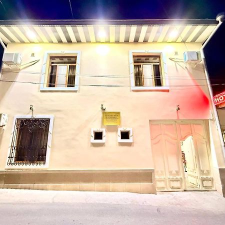 ホテル Yusuf Gold House サマルカンド エクステリア 写真