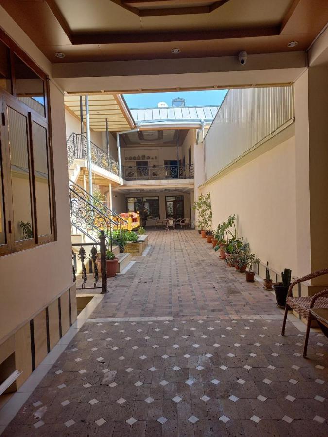 ホテル Yusuf Gold House サマルカンド エクステリア 写真