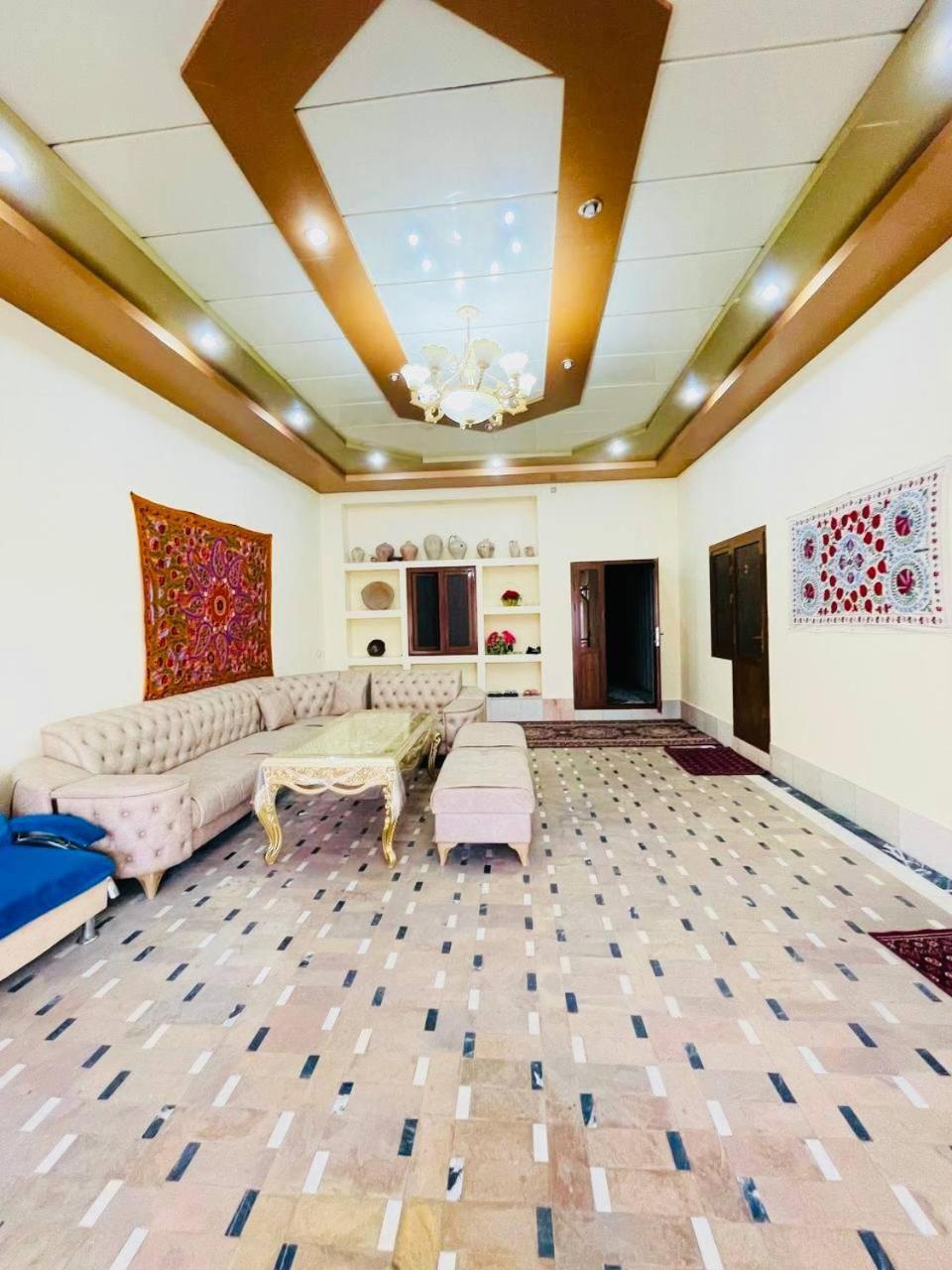 ホテル Yusuf Gold House サマルカンド エクステリア 写真