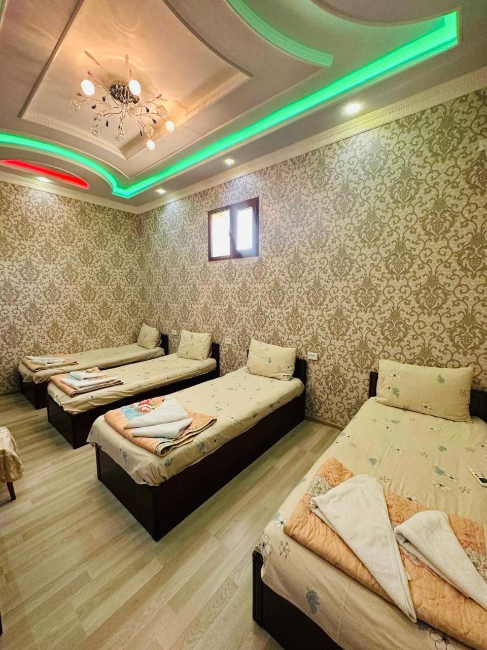 ホテル Yusuf Gold House サマルカンド エクステリア 写真