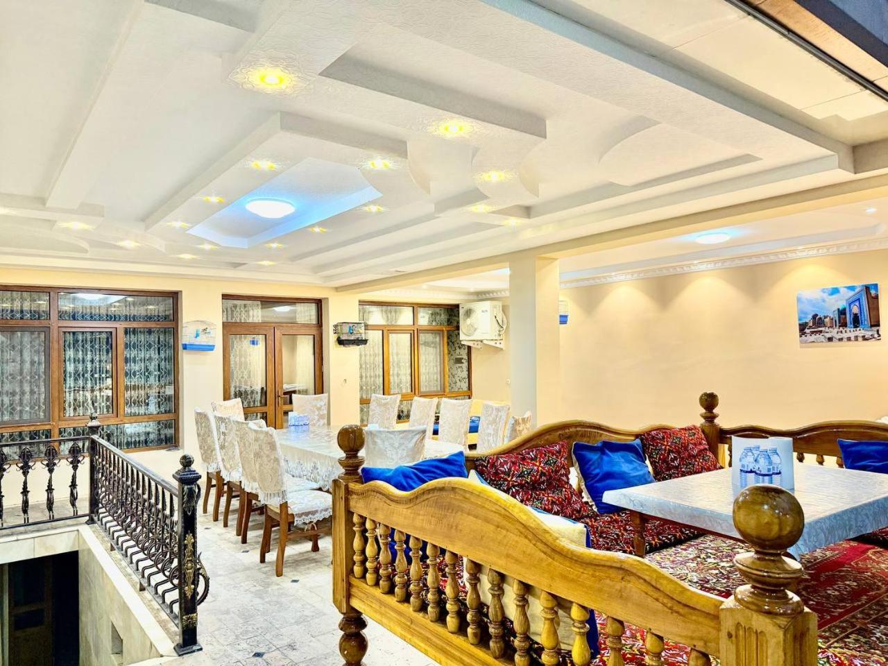 ホテル Yusuf Gold House サマルカンド エクステリア 写真