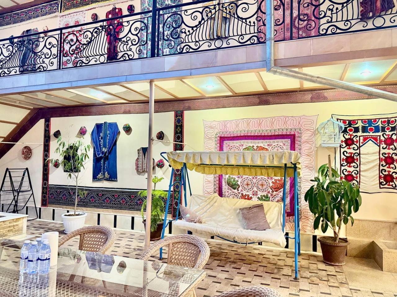 ホテル Yusuf Gold House サマルカンド エクステリア 写真