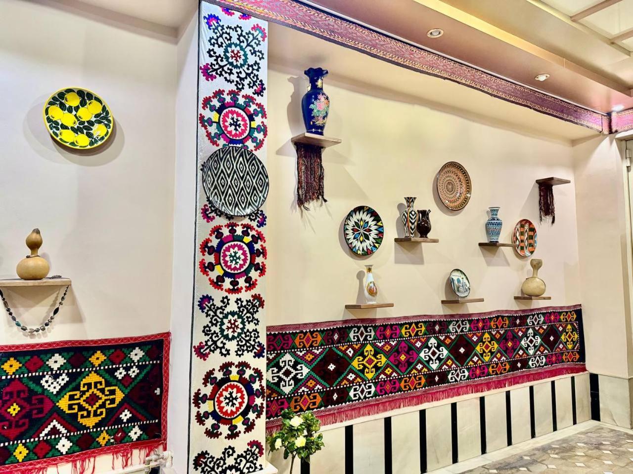 ホテル Yusuf Gold House サマルカンド エクステリア 写真