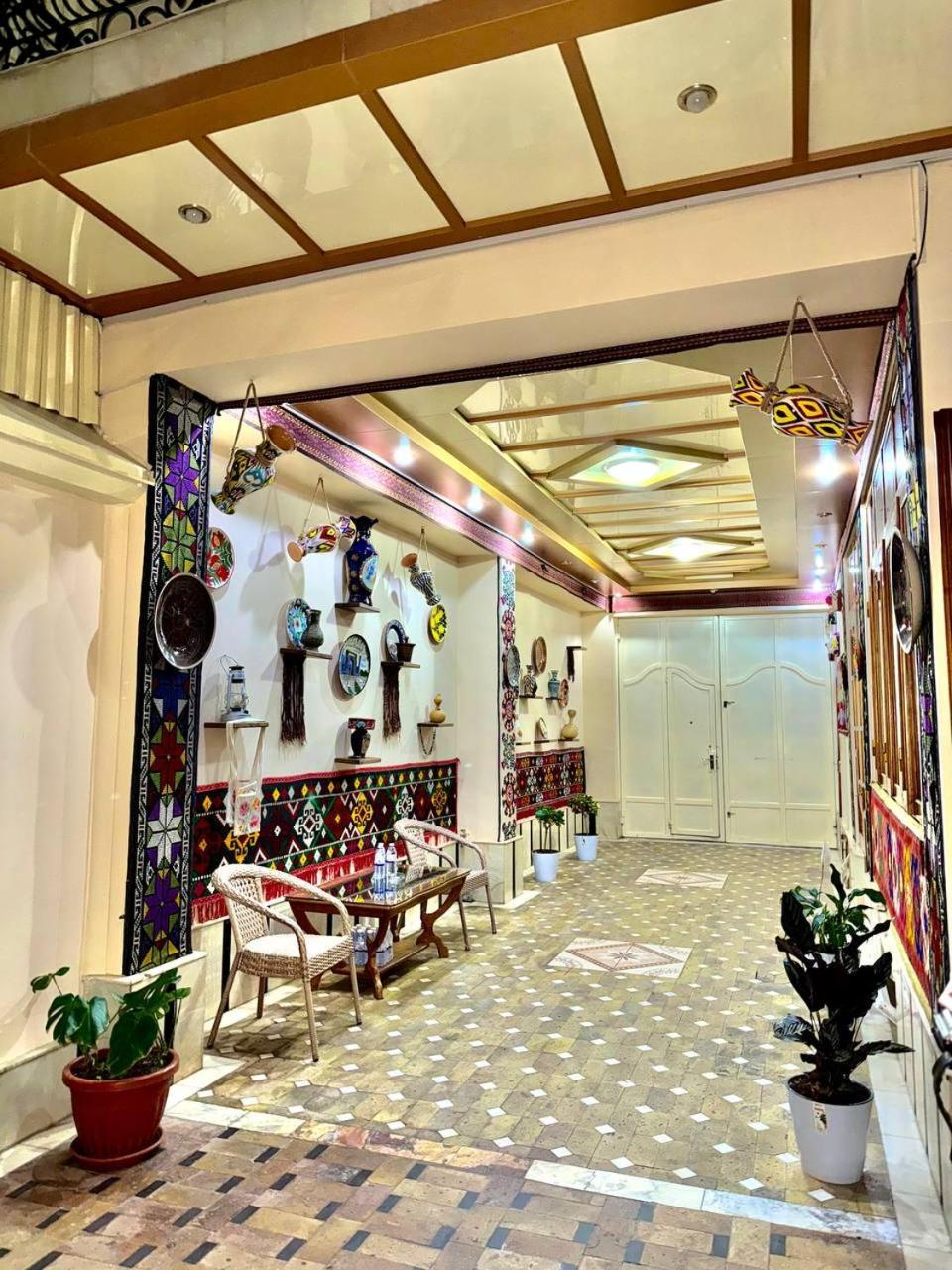 ホテル Yusuf Gold House サマルカンド エクステリア 写真
